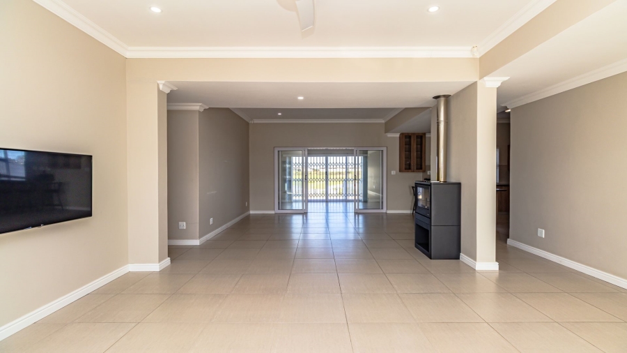 3 Bedroom Property for Sale in Groenkloof Retirement Village Western Cape